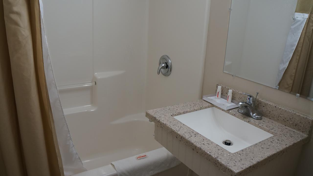 Best Stay Inn Plainville ภายนอก รูปภาพ